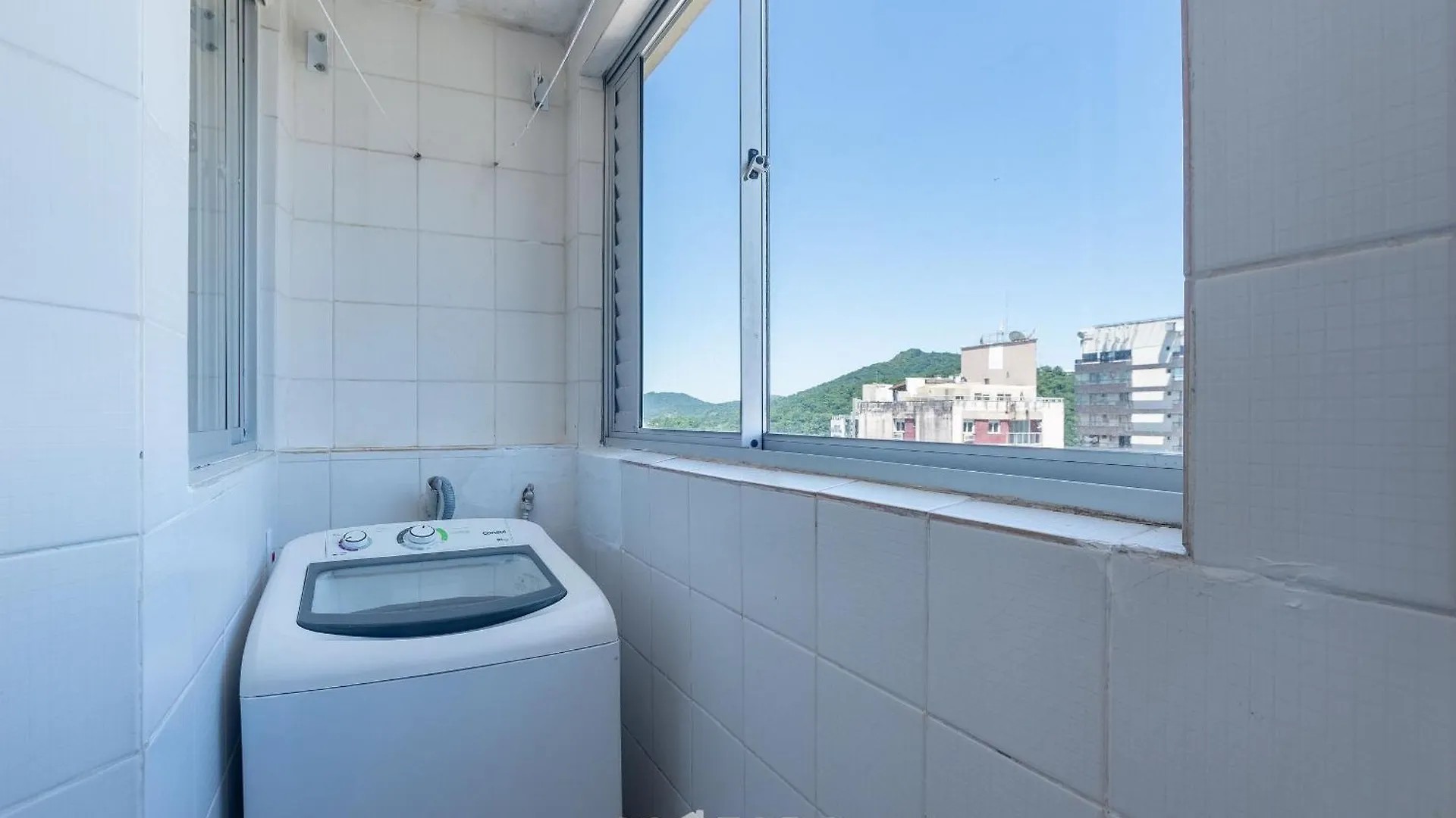 Apto No Centro A Passos Da Praia Em Bc Cev2304 Balneário Camboriú Apartmán